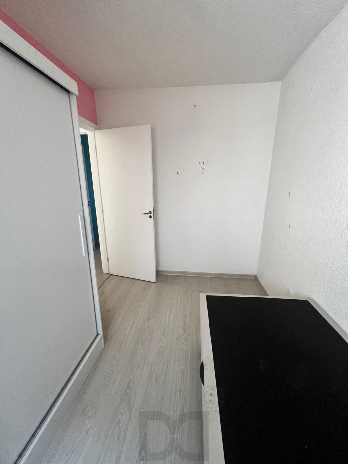 Apto 2 Dormitórios, Sala, Cozinha, Banheiro, semimob, 01 vaga garagem-rotativa — foto 12