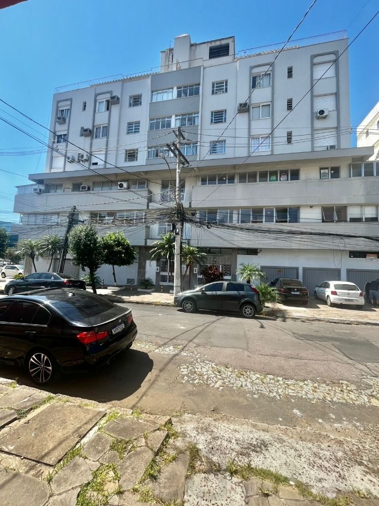 Sala com vaga de garagem, prédio com elevador — foto 2
