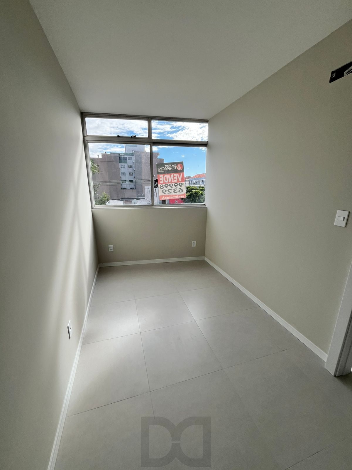 Lindo apto de 01 dorm, com 50 m2, no Passo da Areia, próximo ao Shopping Wallig — foto 13