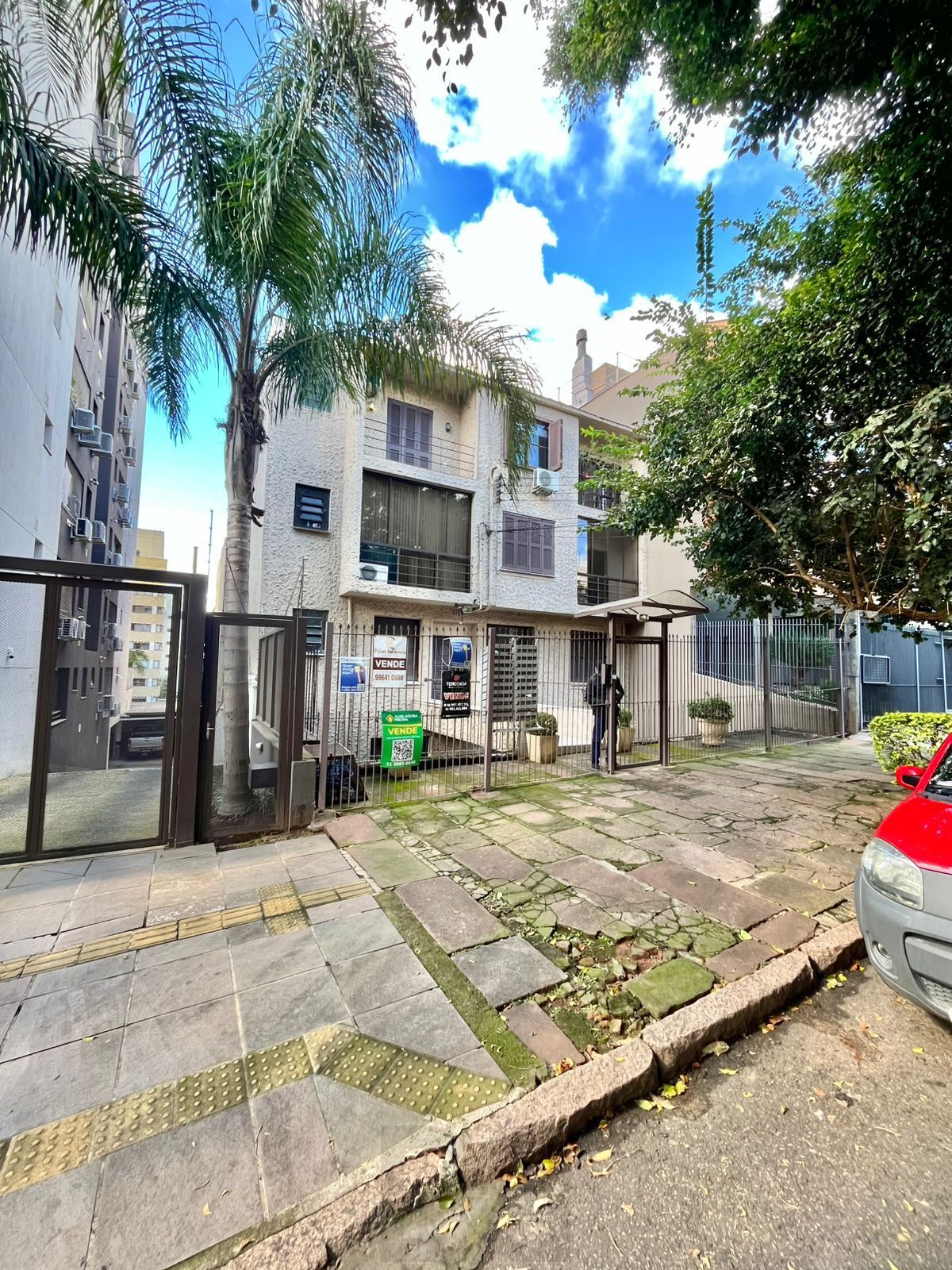 Apto de 01 dorm, na Luzitana, bairro Higienópolis, 46 m2, apenas 01 lance escada — foto 1