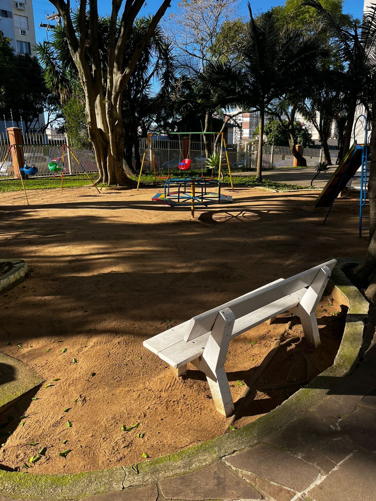 Apto 03 dorm com suíte, térreo, 02 vagas e depósito no Cristo Redentor — foto 40