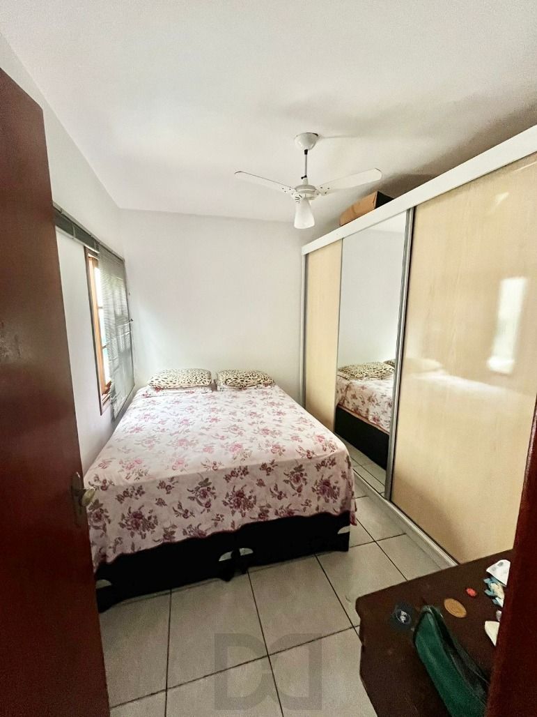 Apto de 02 dorm na João Wallig, 58 m2, 01 lance de escada, de frente — foto 5