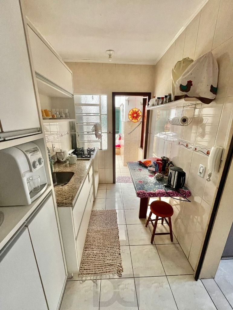 Apto de 02 dorm na João Wallig, 58 m2, 01 lance de escada, de frente — foto 12