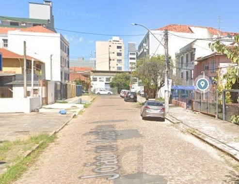 Apto 02 dorm e 01 vaga, sala, coz, dep emp, frente, 77 m2, Bairro Passo da Areia — foto 2