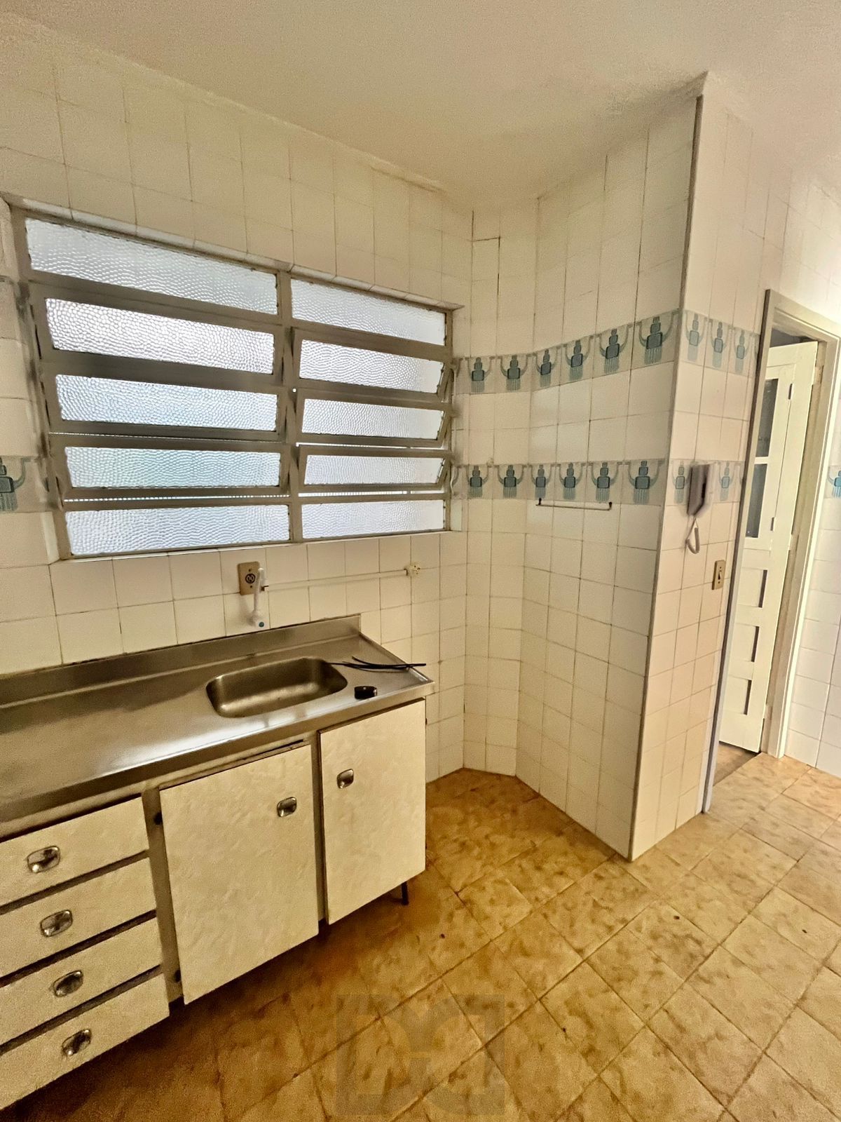 02 dorm, 73 m², sol da tarde, com vaga, dep e banho aux, no Passo da Areia — foto 10