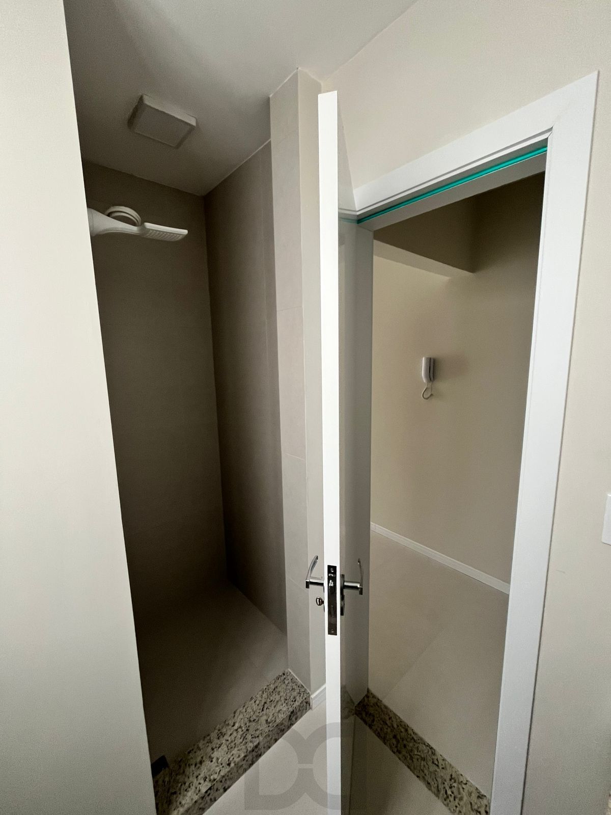 Lindo apto de 01 dorm, com 50 m2, no Passo da Areia, próximo ao Shopping Wallig — foto 19