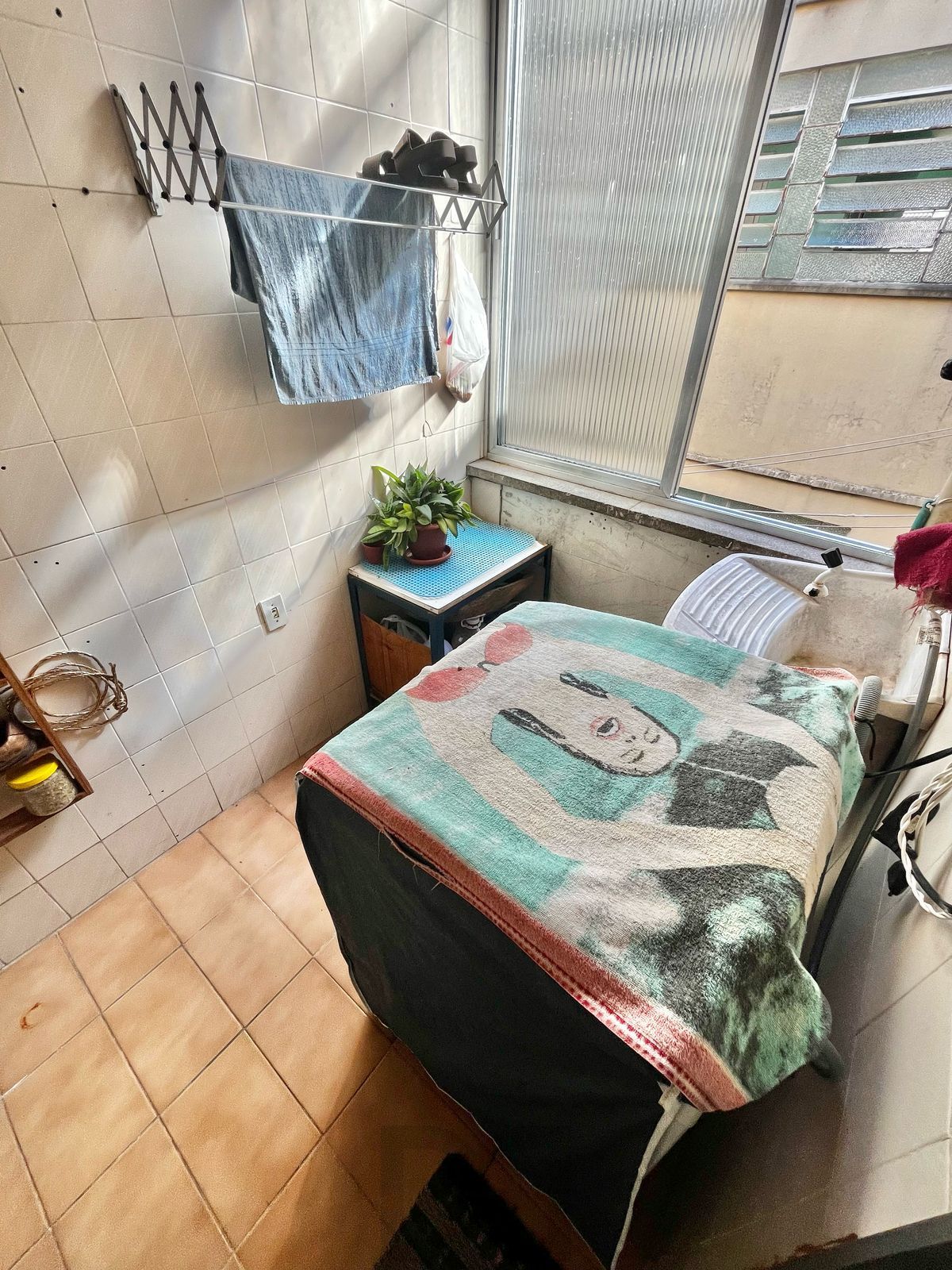 02 dormitórios, bairro Santa Maria Gorethi, sala enorme, cozinha e banheiro, aceita financiamento — foto 18