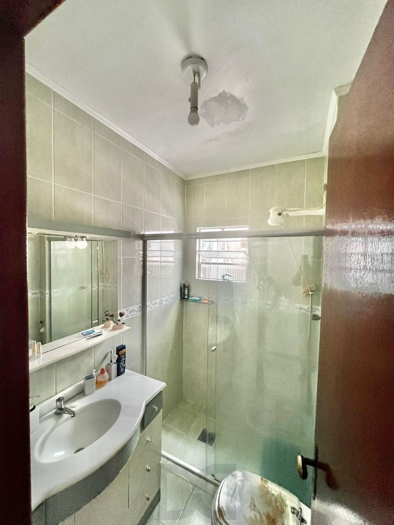 Apto de 02 dorm na João Wallig, 58 m2, 01 lance de escada, de frente — foto 8