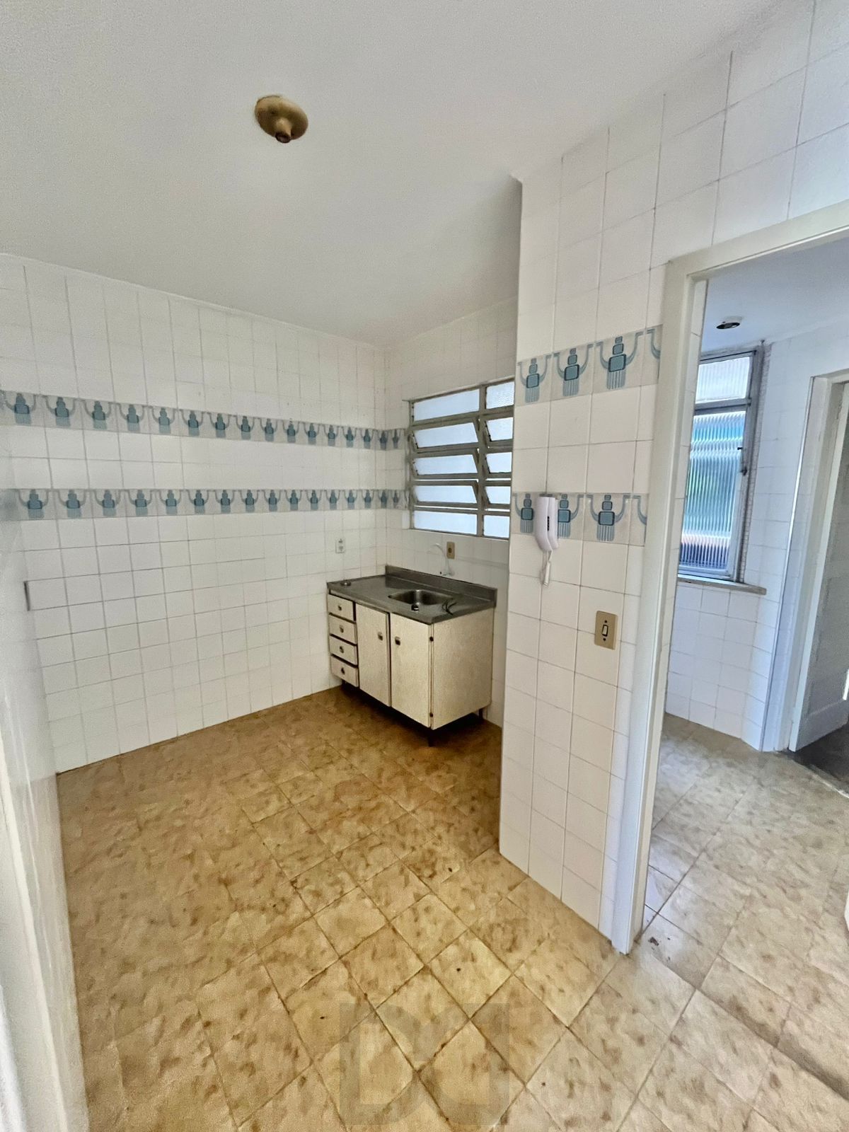 02 dorm, 73 m², sol da tarde, com vaga, dep e banho aux, no Passo da Areia — foto 8