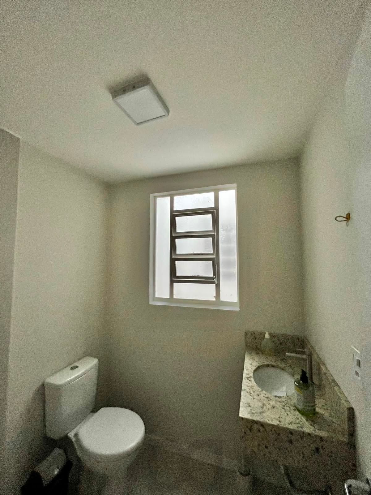 Lindo apto de 01 dorm, com 40,5 m2, no Passo da Areia, próximo ao Shopping Wallig — foto 17