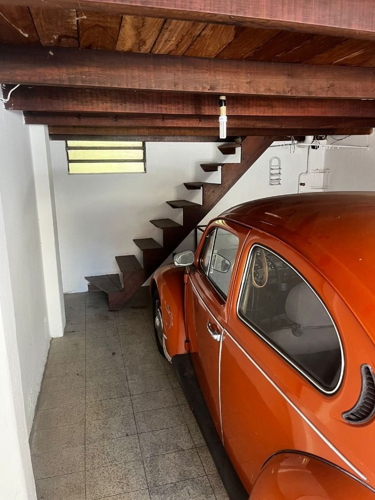 Sala com vaga de garagem, prédio com elevador — foto 15