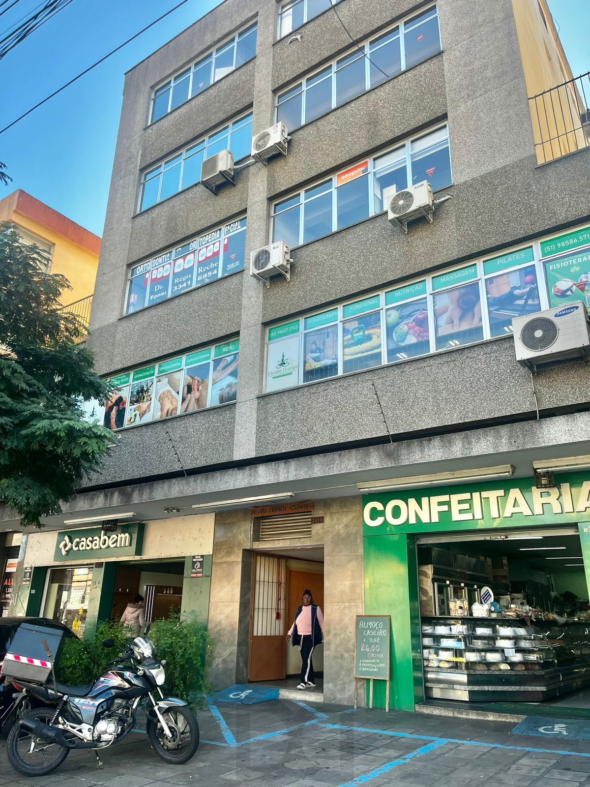 Sala comercial, Av Assis Brasil, 34 m², prédio com elevador, sala com banheiro — foto 2