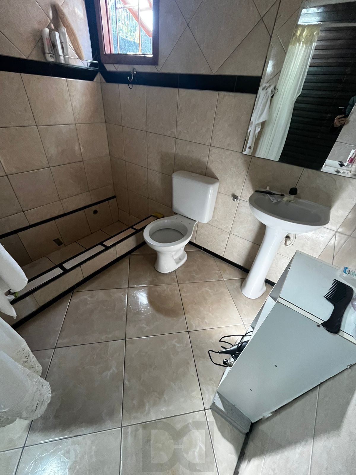 Terreno de 326m², com 02 casas de Madeira em excelentes condições, Passo d'areia — foto 12