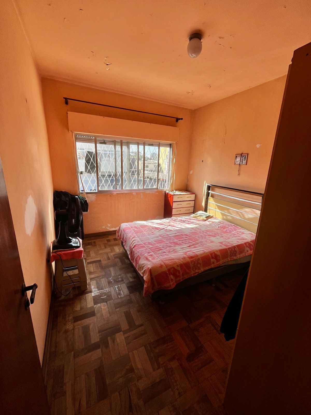 02 dormitórios, bairro Santa Maria Gorethi, sala enorme, cozinha e banheiro, aceita financiamento — foto 4