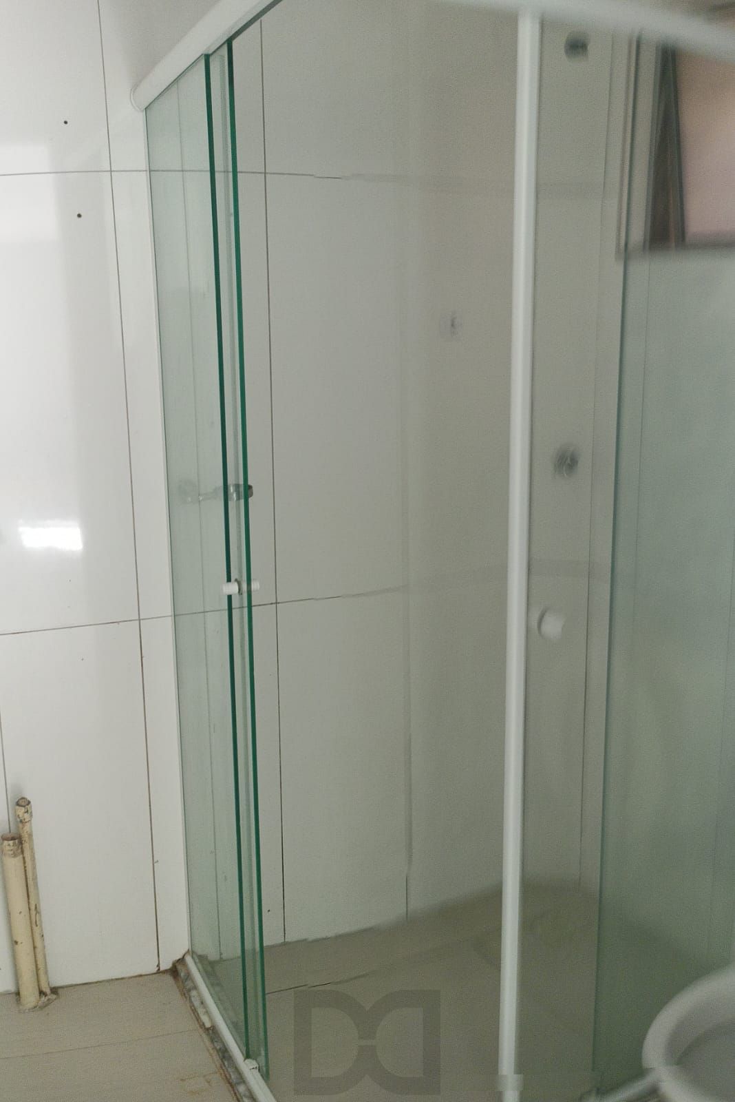 BOX-DE-VIDRO-DO-BANHEIRO