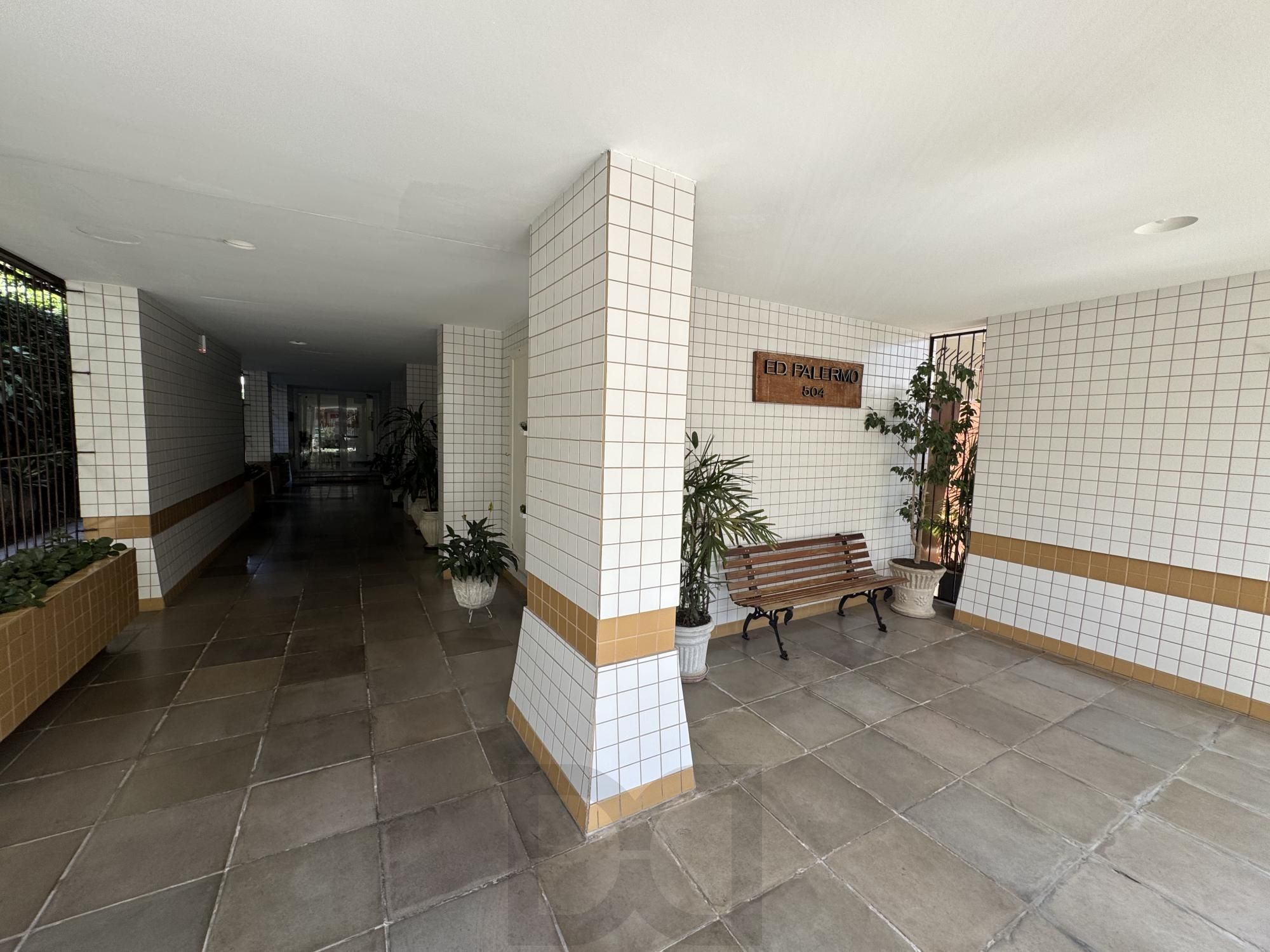 Apartamento Duplex semimobiliado, desocupado e pronto para morar! — foto 17