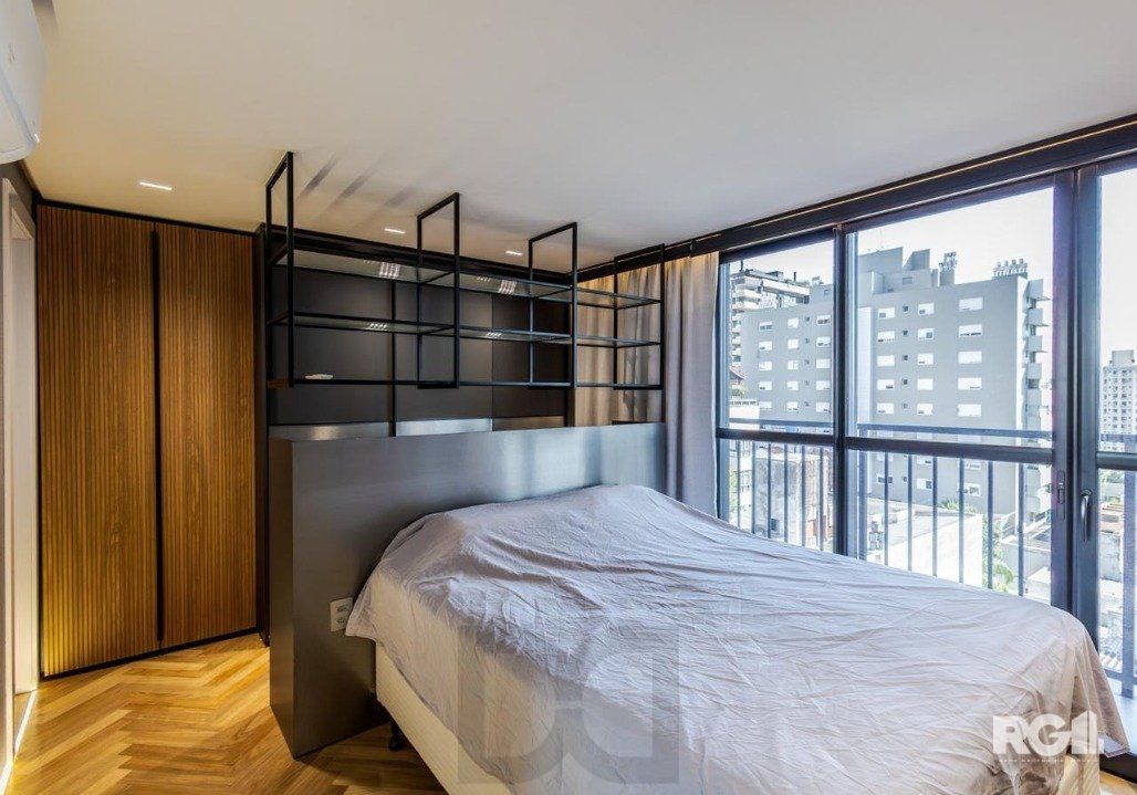 APTO DUPLEX DE 121M² COM 2 DORMITÓRIOS E 2 VAGAS - MONT SERRAT — foto 11