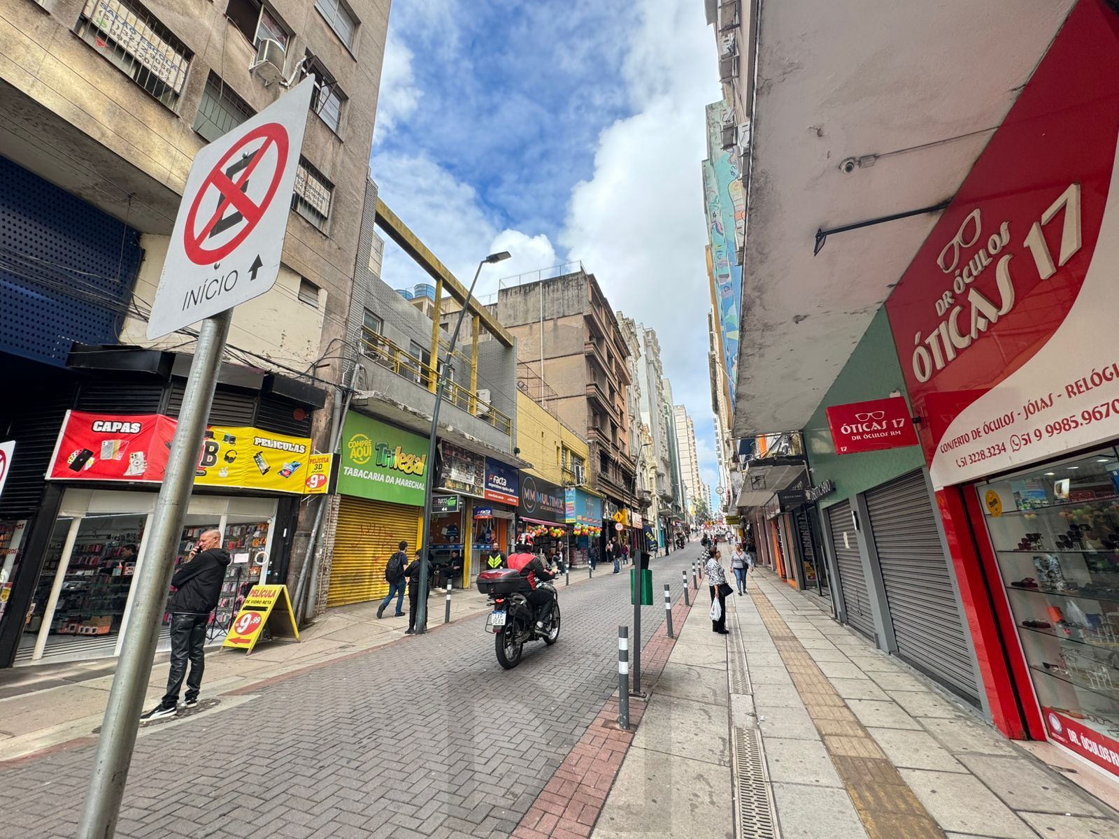 Consultório Vista para o Guaíba, 2 Ambientes e Banheiro - Galeria do Rosário — foto 17