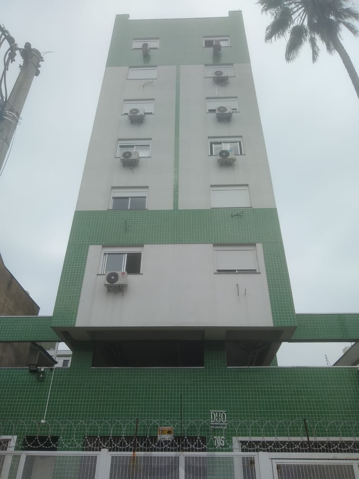 Apartamento 2 Dormitórios com Garagem à Venda no Menino Deus – Investidor | Porto Alegre — foto 2