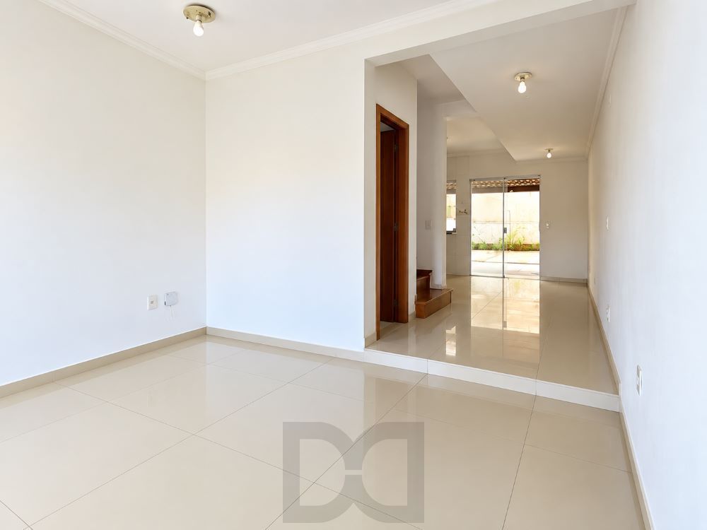 CASA BAIRRO GUARUJA 2 DORMITORIOS — foto 7