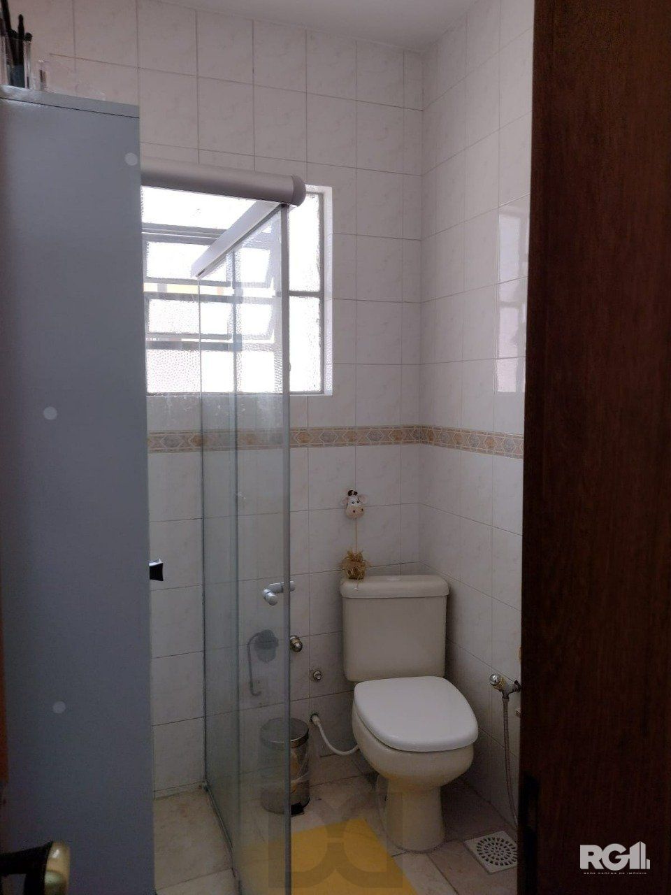 Apartamento de 2 dormitórios,  sala, cozinha, área de serviço separada, banheiro social. — foto 6