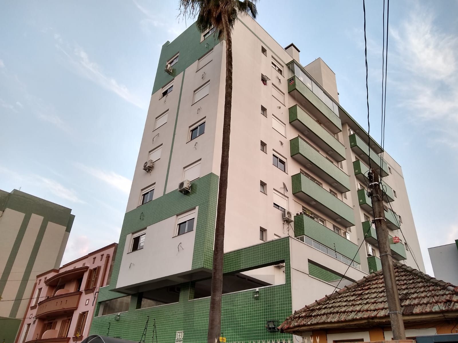 Apartamento 2 Dormitórios com Garagem à Venda no Menino Deus – Investidor | Porto Alegre — foto 1