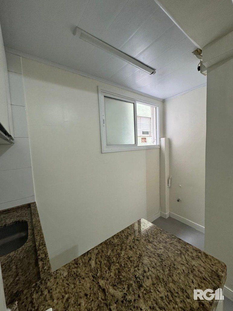 Studio semimobiliado, localizado na rua José do Patrocínio. — foto 9