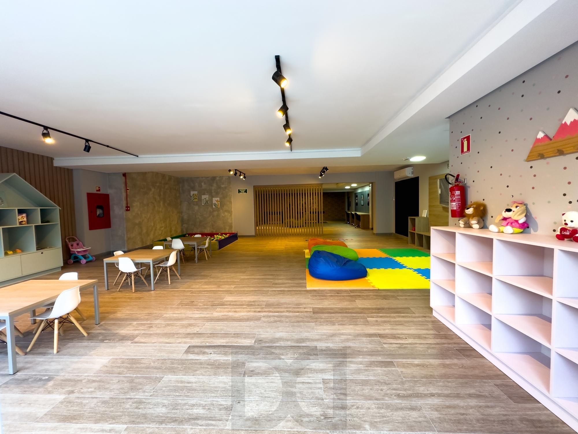 Apto amplo — foto 13