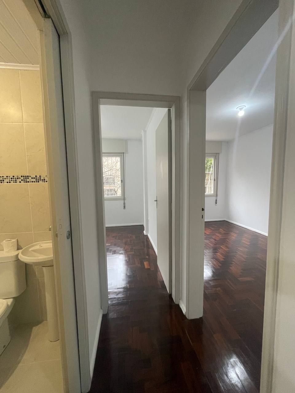 Apartamento-2-Dormitorios-Cidade-Baixa — foto 6