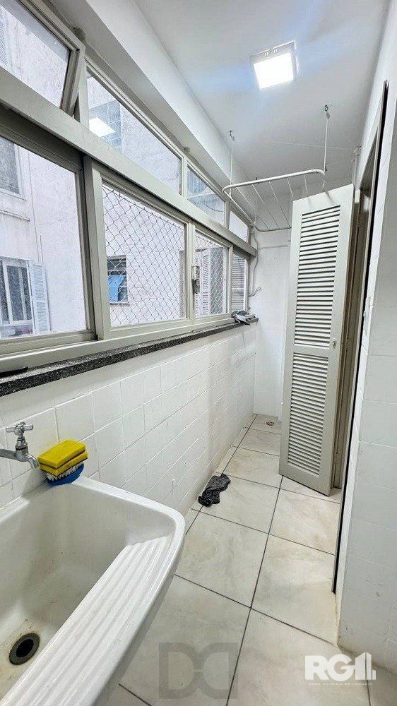APARTAMENTO DE 3 DORMITÓRIOS COM VAGA DE GARAGEM NO CENTRO HISTÓRICO. — foto 30