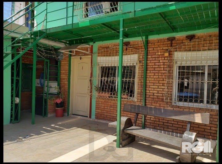 CASA 3 DORMITORIOS NA ASSIS BRASIL — foto 3