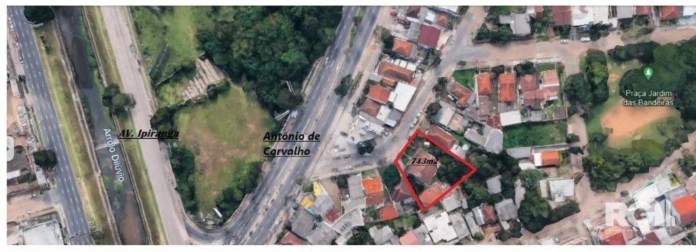 Casa com 351,60m2 de área construída em propriedade de 743m2 no Bairro Jardim Carvalho. — foto 3