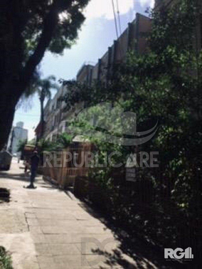APARTAMENTO 2 DORMITÓRIOS NA PLINIO BRASIL — foto 19