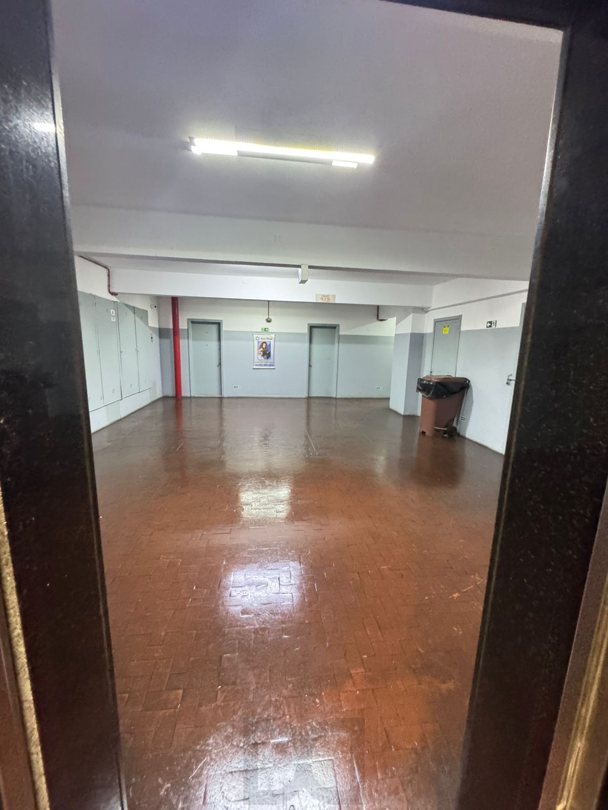 Consultório Vista para o Guaíba, 2 Ambientes e Banheiro - Galeria do Rosário — foto 23