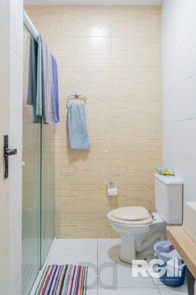 apartamento-banheiro-box