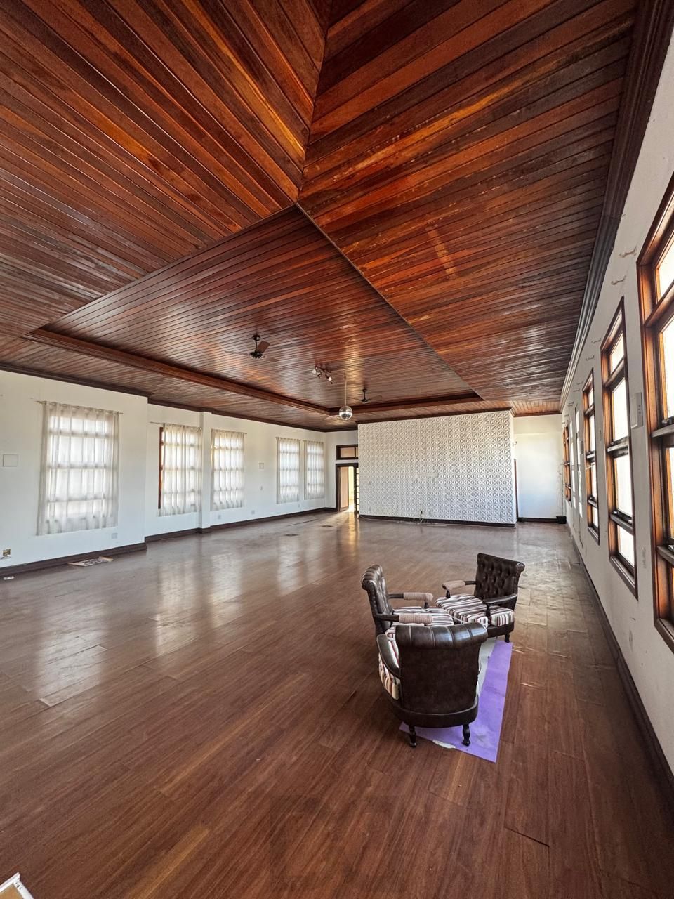 Cobertura com Vista Panorâmica para a Redenção – 4 Dormitórios, 2 Suítes – Porto Alegre — foto 16