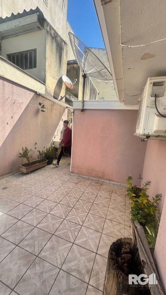 CASA A VENDA, AMPLA NA COMENDADOR BATISTA! — foto 40