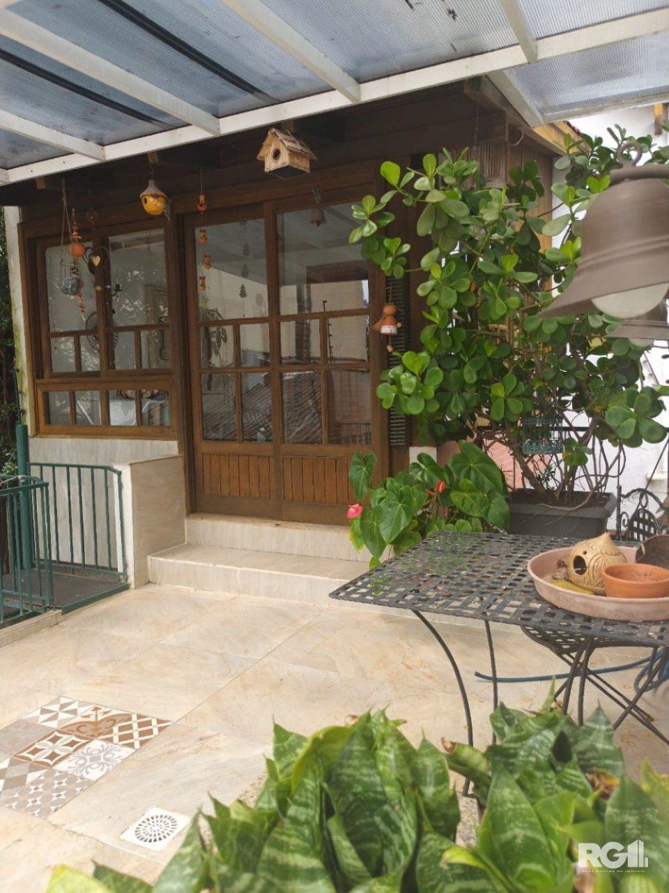 CASA AMPLA 3 DORMITÓRIOS NO ANDAR SUPERIOR NA CIDADE BAIXA . — foto 33