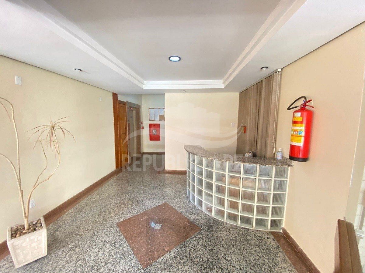 Apartamento de 3 dormitórios com uma vaga de garagem dupla — foto 16