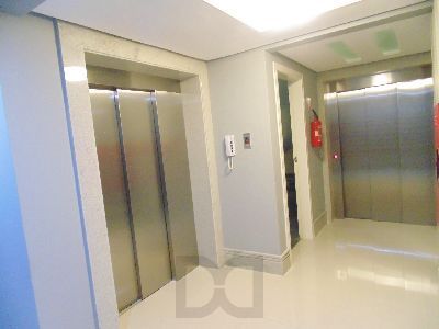 APARTAMENTO 1 DORMITÓRIO AMPLO NA CIDADE BAIXA — foto 32