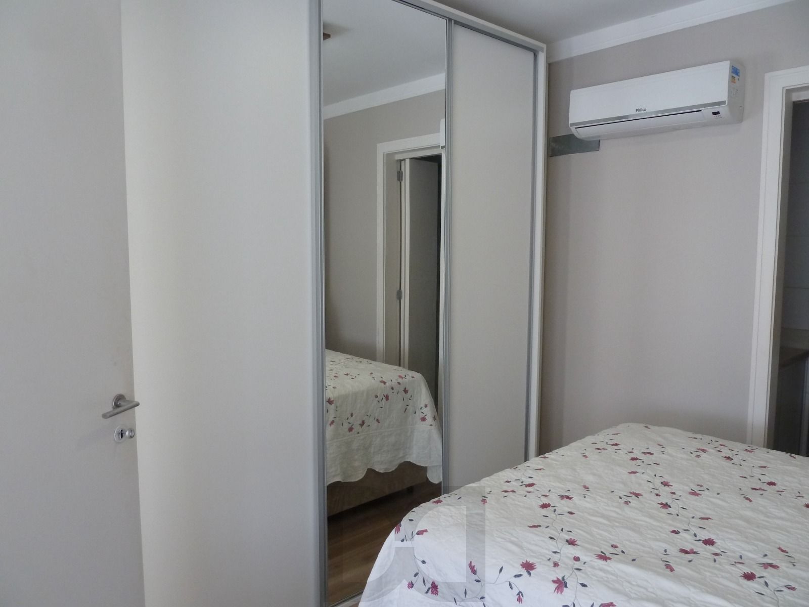 Apartamento de 1 Dormitório com Suíte e Vaga Escriturada na Cidade Baixa — foto 23
