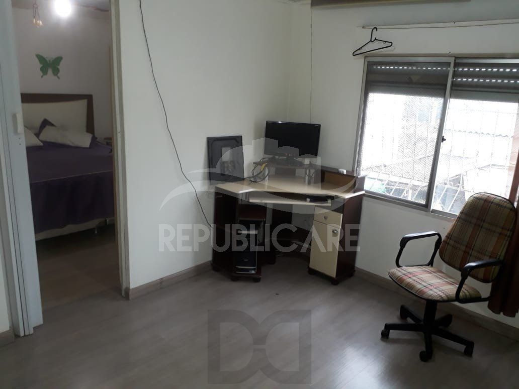 CASA 3 DORMITORIOS NA ASSIS BRASIL — foto 36