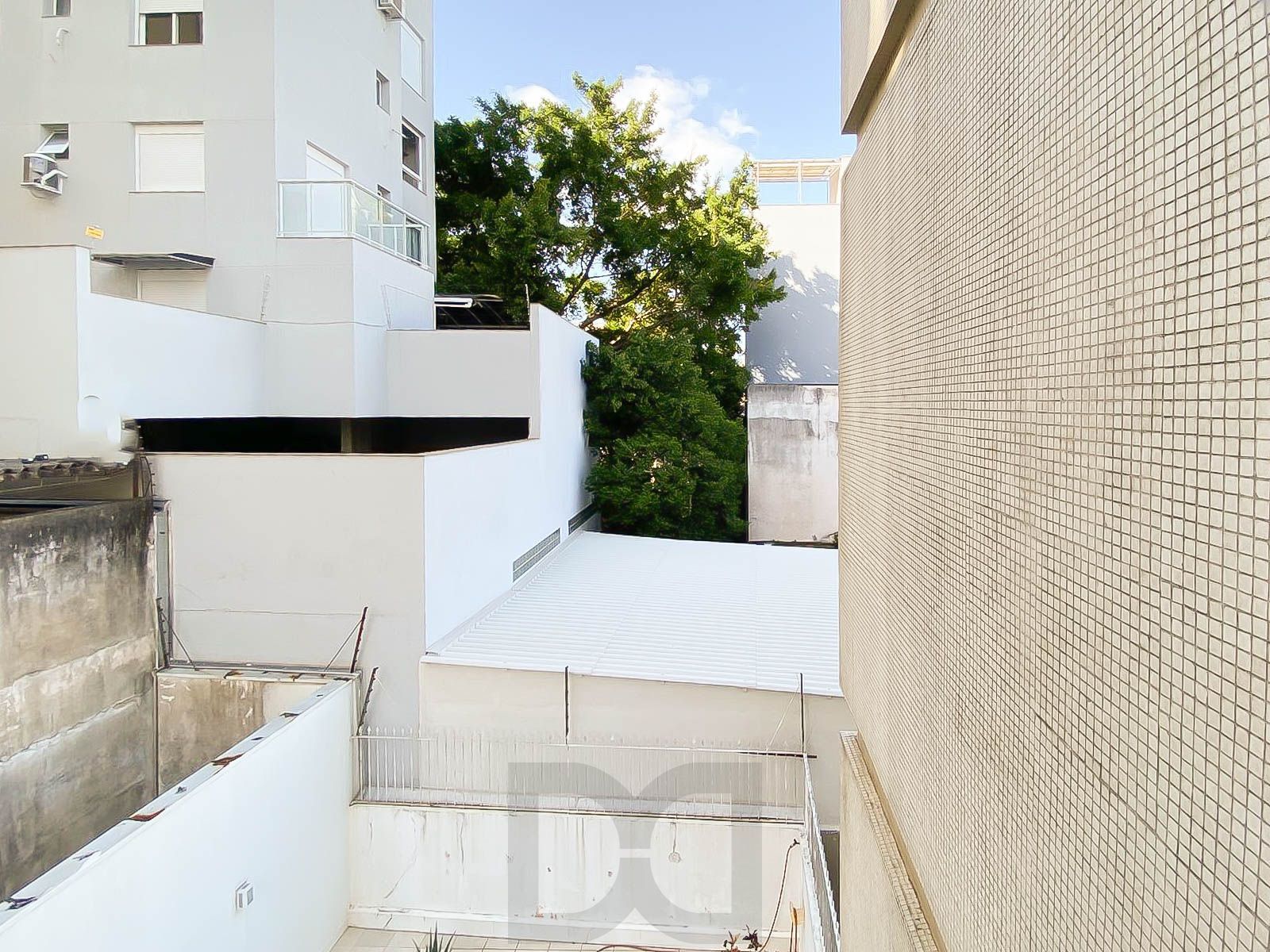 Apartamento 2 Dormitórios com Suíte, Closet, Escritório e Garagem no Rio Branco — foto 7