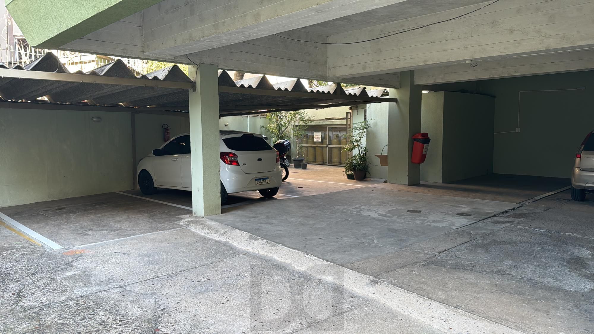 Cobertura de 2 Dormitórios com Suíte, garagem e Vista Panorâmica em Porto Alegre — foto 27