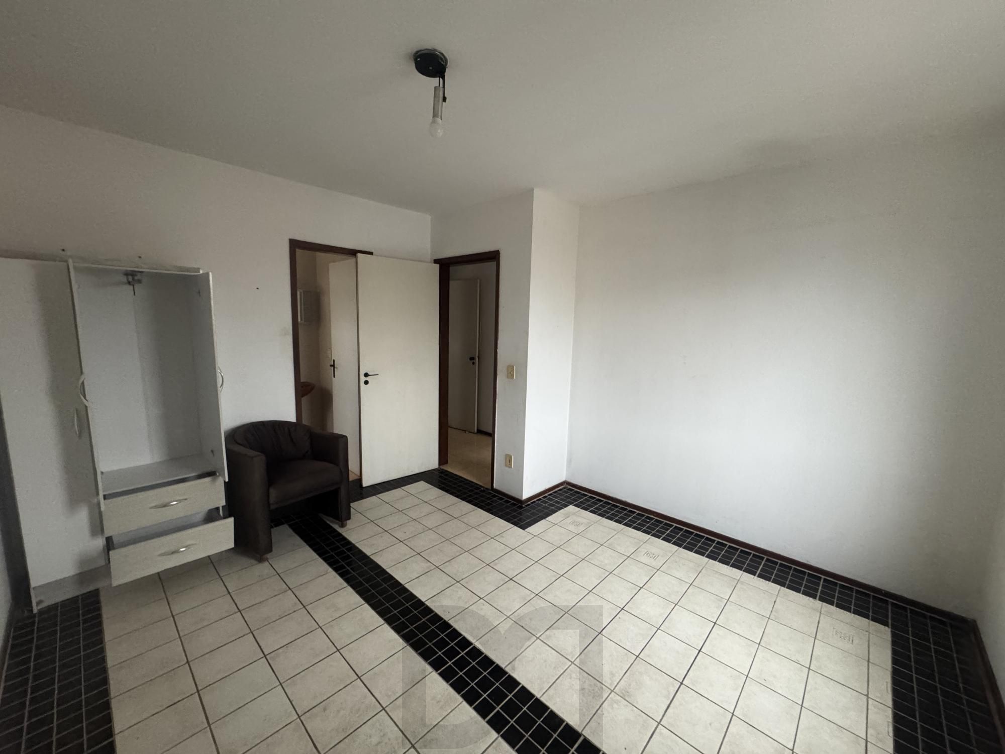 Cobertura de 2 Dormitórios com Suíte, garagem e Vista Panorâmica em Porto Alegre — foto 14