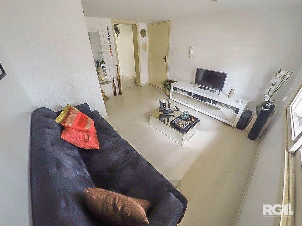 APARTAMENTO 2 DORMITÓRIOS NA PLINIO BRASIL — foto 2
