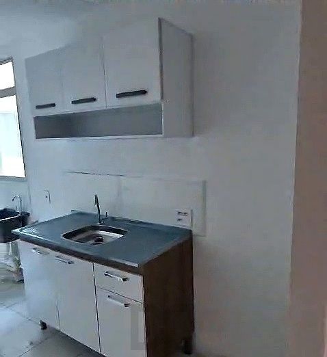 Apartamento de 2 dormitórios com garagem desocupado. — foto 12