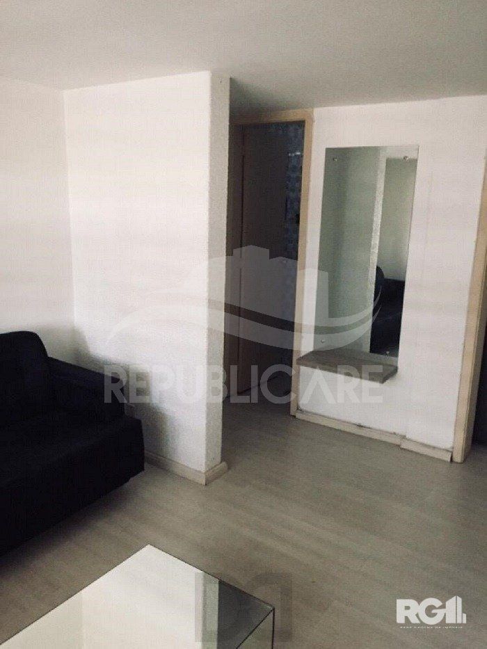 APARTAMENTO 2 DORMITÓRIOS NA PLINIO BRASIL — foto 4