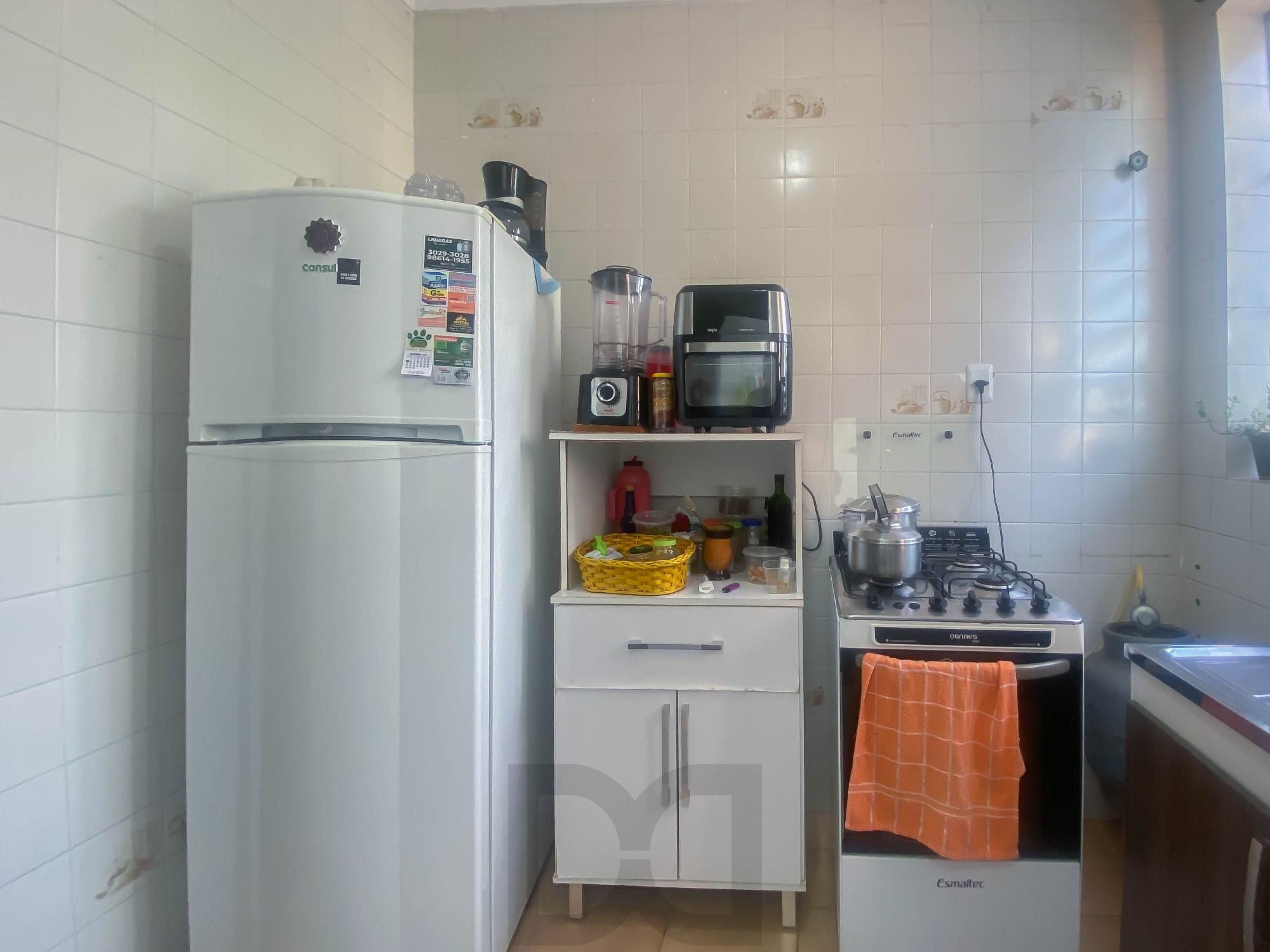 Apartamento à venda na Azenha, Porto Alegre – 1 dormitório, banheiro completo — foto 17