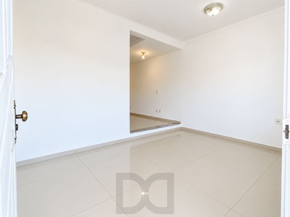 CASA BAIRRO GUARUJA 2 DORMITORIOS — foto 16